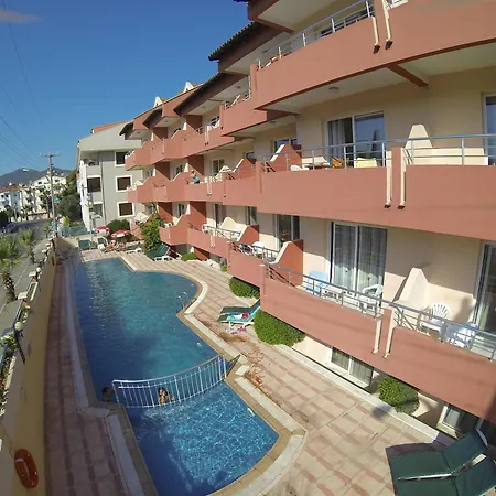 Hotel apartamentowy Highlife 3*