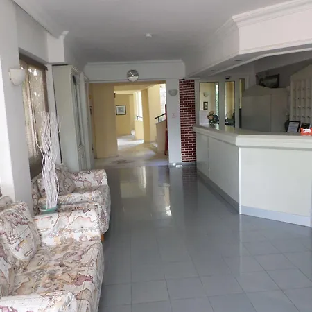 Hotel apartamentowy Highlife 3*