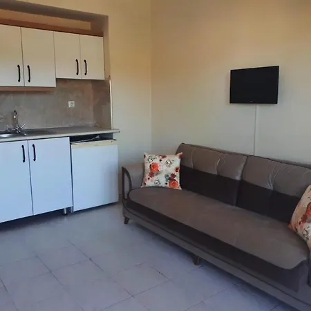 Highlife 马尔马里斯