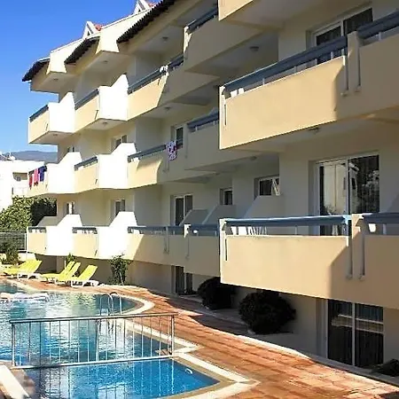 Apartahotel Highlife 3*